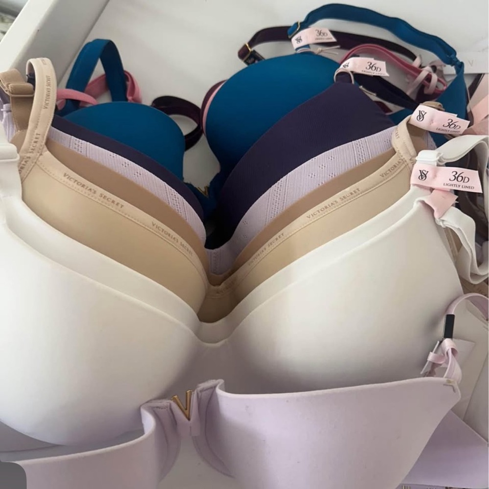 Victoria's Secret Elegant Bra Collection in White, Cream, and Blue